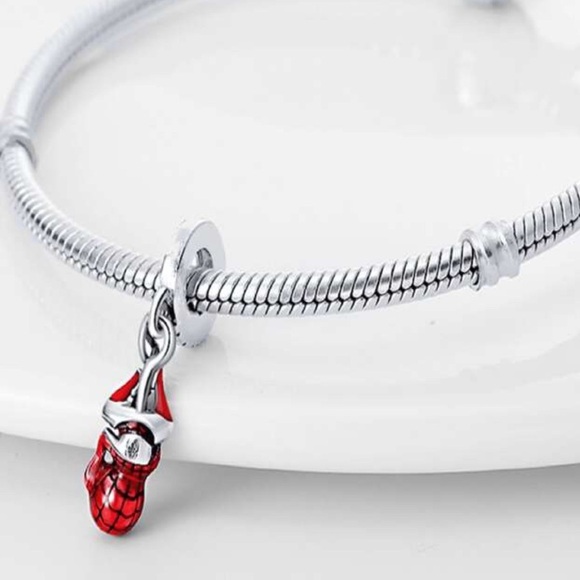 Women’s Disney 925 Sterling Silver Red SPIDER-MAN Charm/Pendant - NWT - Picture 5 of 5